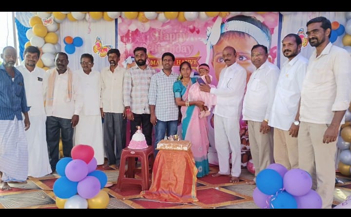 బర్త్డే కార్యక్రమంలో పాల్గొన్న, i బిఆర్ఎస్, అధ్యక్షులు, మహేశ్వర్ రెడ్డి