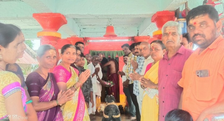 పాపన్నపేట పద్మశాలీల ఆధ్వర్యంలో ఘనంగా గోపాల కాల్వల పూజ,ఆంజనేయ స్వామీ,శివునికి అభిషేకం కార్యక్రమం