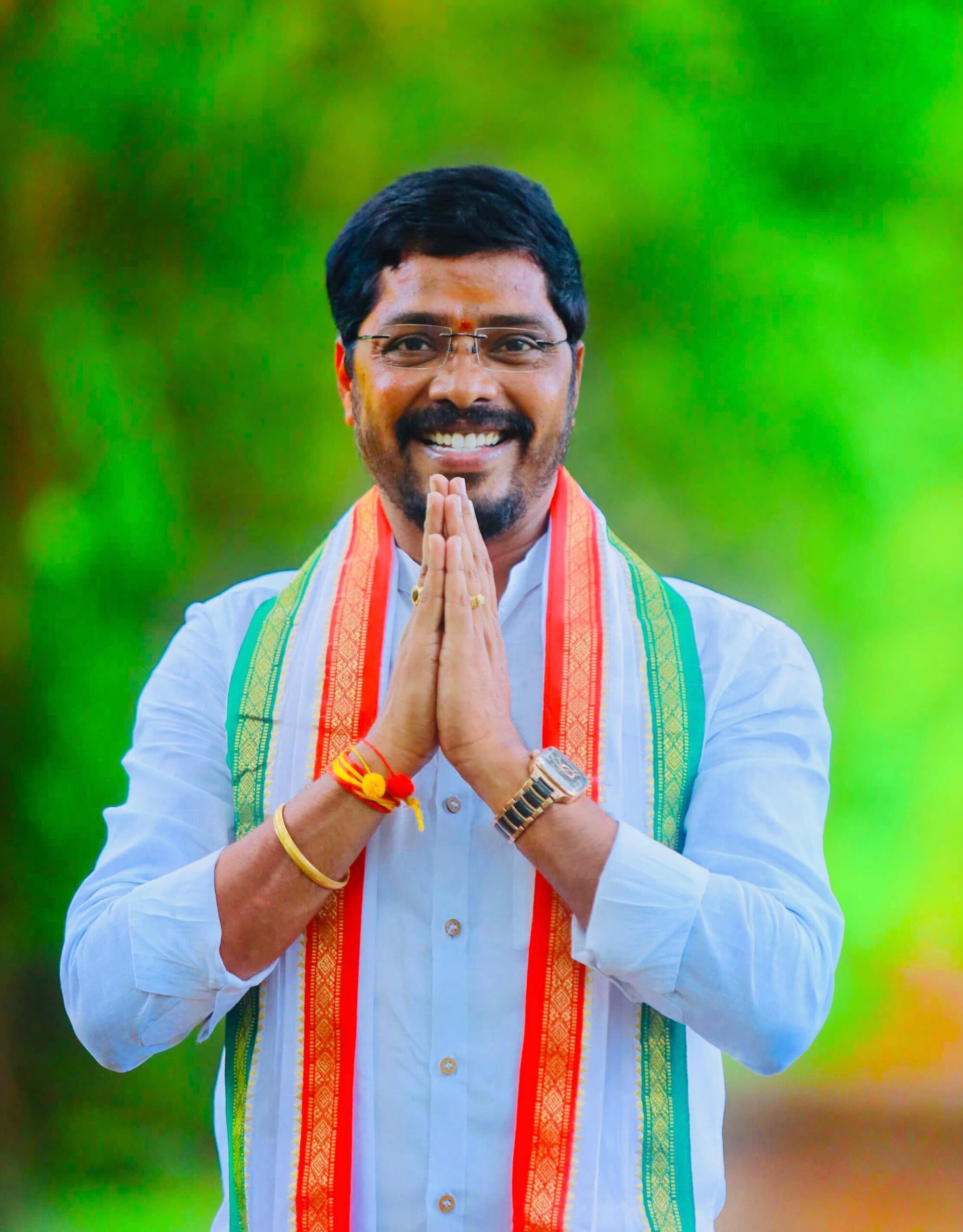 టిపిసిసి అధ్యక్షుడు మహేష్ కుమార్ గౌడ్, డిసిసి అధక్షురాలు ఉమా మురళి నాయక్ పిలుపు మేరకు నిరసనలు