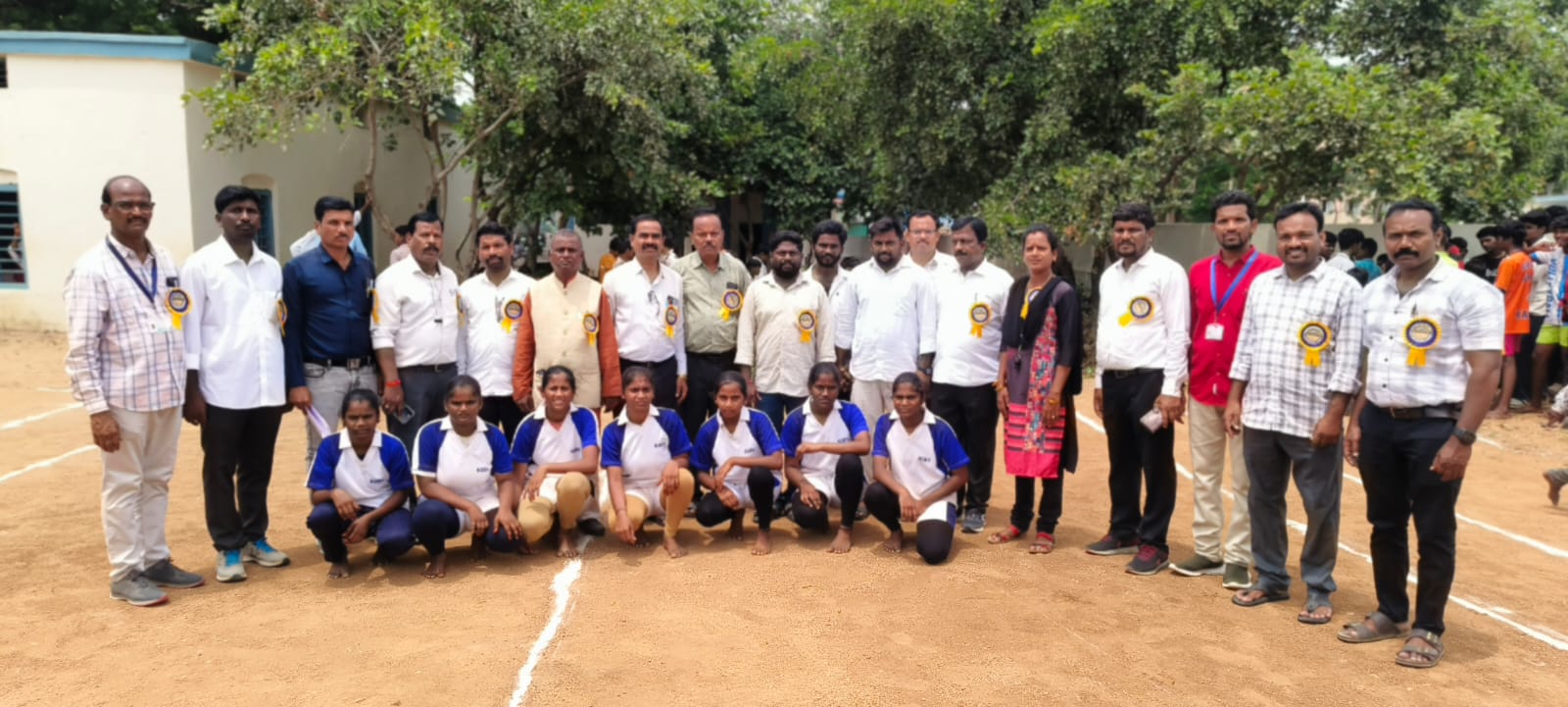 70,వ,, sgf, మండల స్థాయి క్రీడ పోటీలు జిల్లా పరిషత్ ఉన్నంత పాఠశాల ఫుల్మామిడి గ్రామంలో నిర్వావరణ దాతలు డాక్టర్, దూది ప్రనేస్ కుమార్ 70,వ,, sgf, మండల స్థాయి క్రీడ పోటీలు జిల్లా పరిషత్ ఉన్నంత పాఠశాల ఫుల్మామిడి గ్రామంలో నిర్వావరణ దాతలు డాక్టర్, దూది ప్రనేస్ కుమార్
