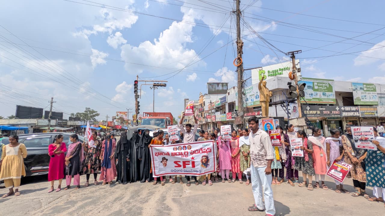 *రాజీనామా చేయాలి కేంద్ర ఎన్నికల కమిషనర్ జ్ఞానేష్ కుమార్ వెంటనే*