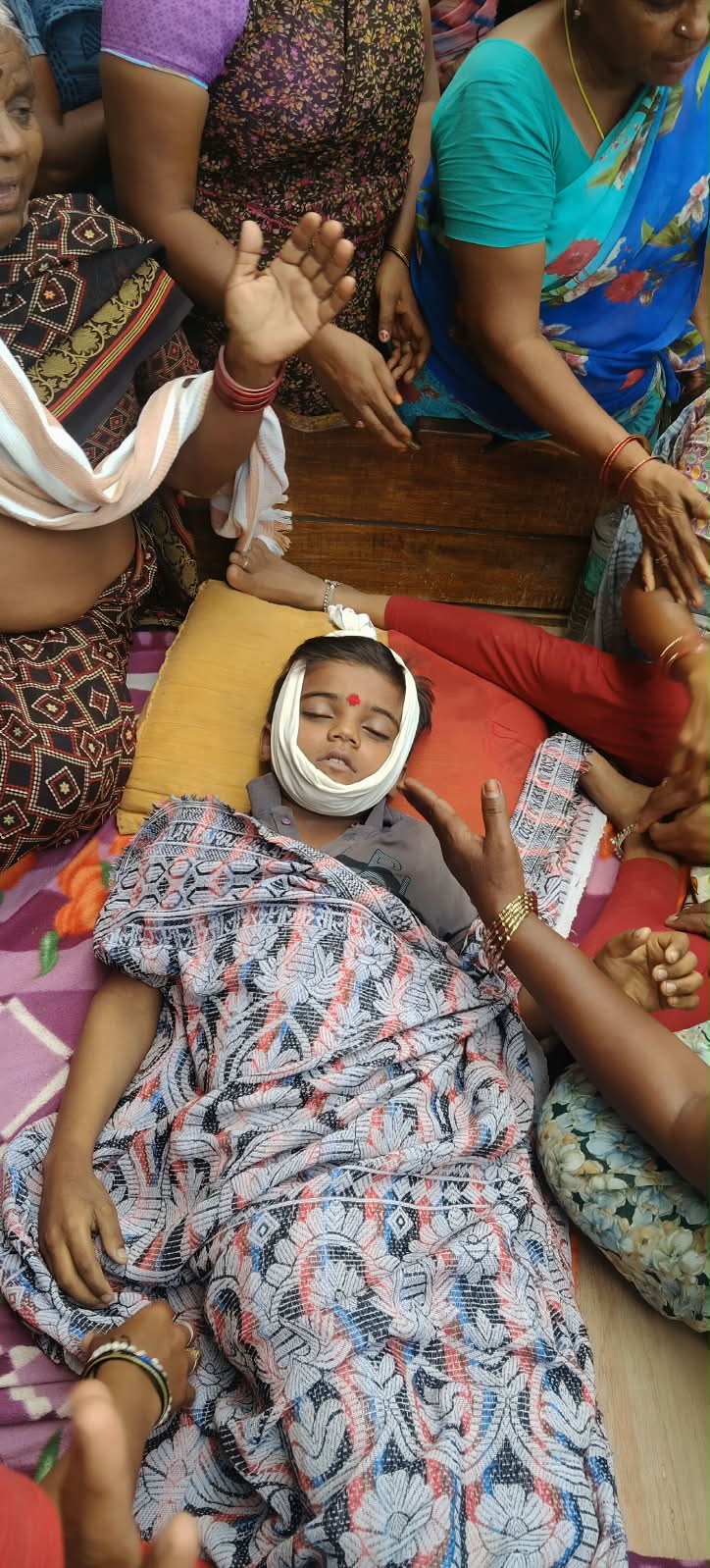 నీటి కుంటలో పడి తొమ్మిదేళ్ల బాలుడు మృతి