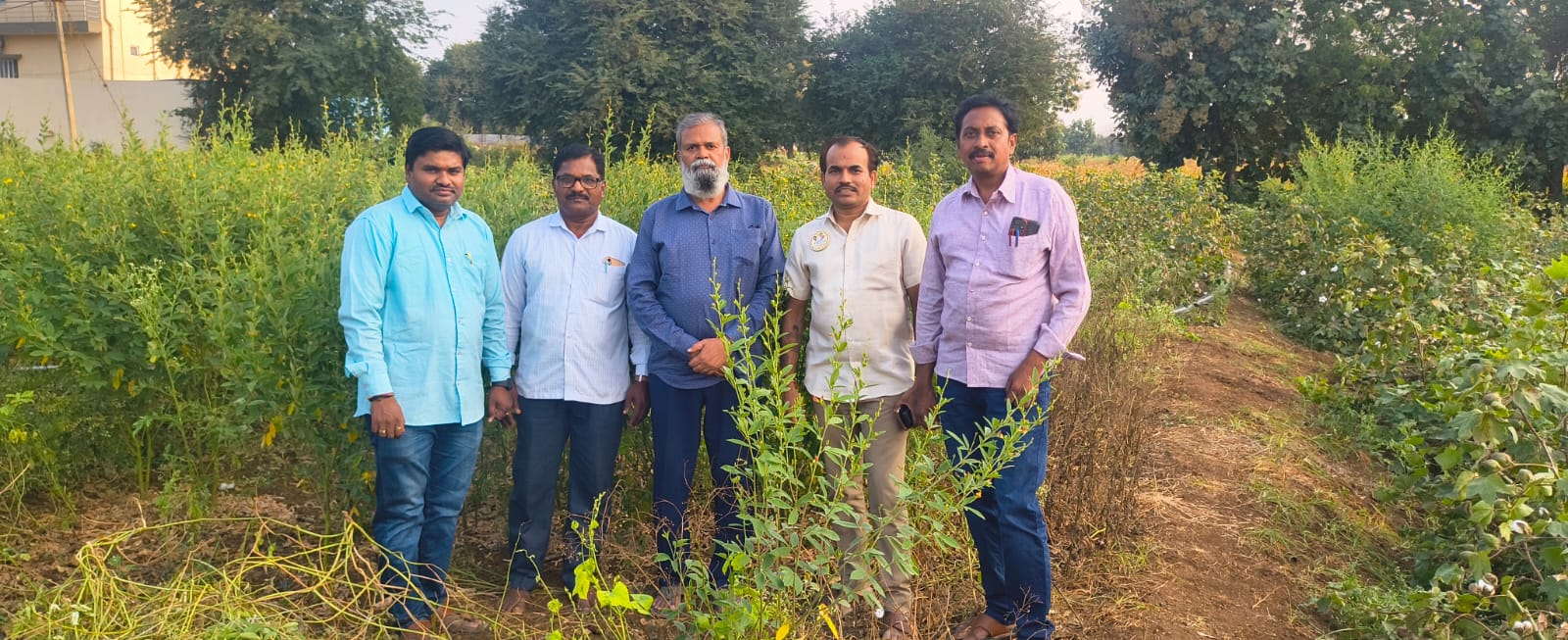 ప్రపంచ ప్రమాణాల దినోత్సవం సందర్బంగా జి ఏం కె ఫౌండేషన్ వారు వికారాబాద్ జిల్లా,