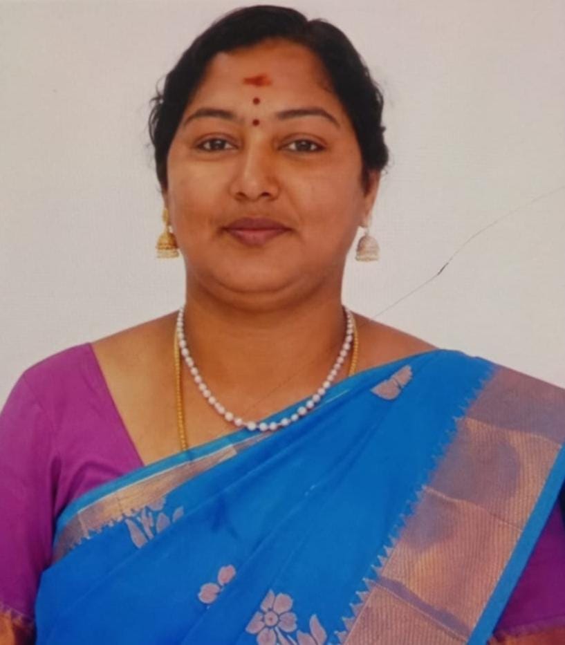 సద్దుల బతుకమ్మ శుభాకాంక్షలు విద్యుత్ శాఖ ఏఈ మంగమ్మ సద్దుల బతుకమ్మ శుభాకాంక్షలు విద్యుత్ శాఖ ఏఈ మంగమ్మ